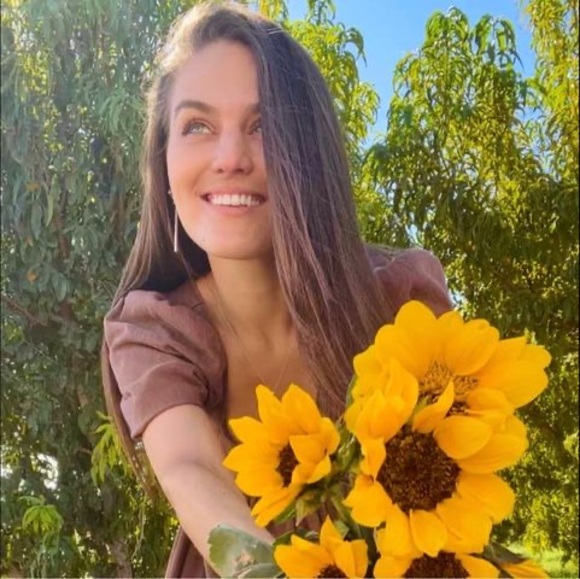 Meet your Posher, Erika - Picture 1 of 1